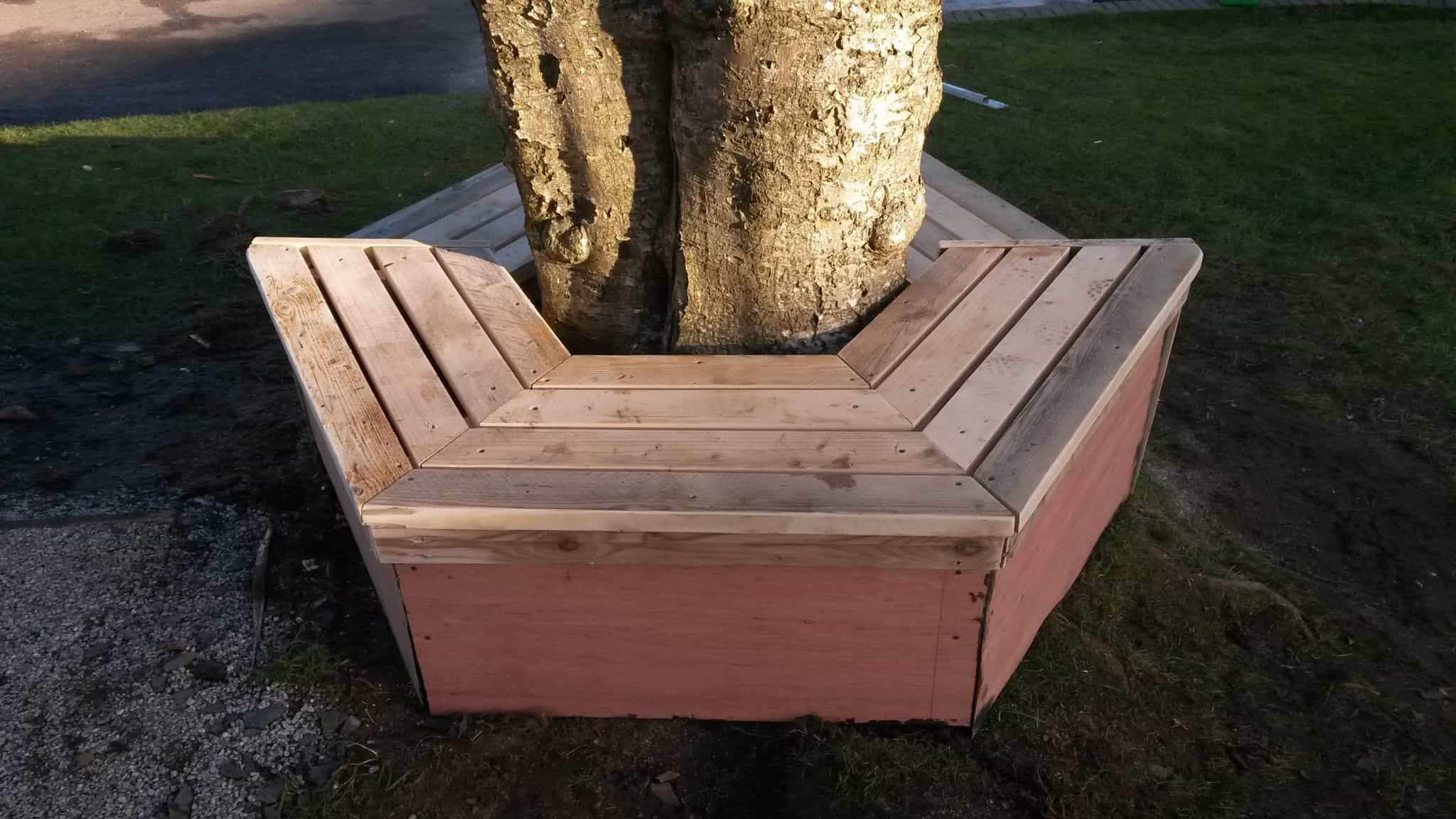  bespoke furniture design for the garden. bespoke garden bench